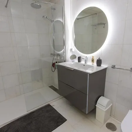 Apartment Primera Linea De Playa En Puerto Banus